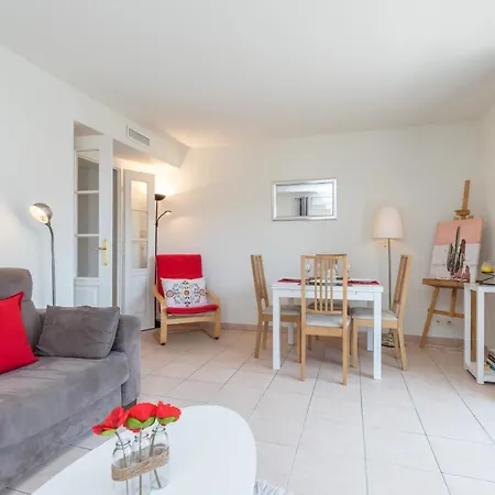 Apartamento Swimming Pool & Ac 1 Bedroom Niza