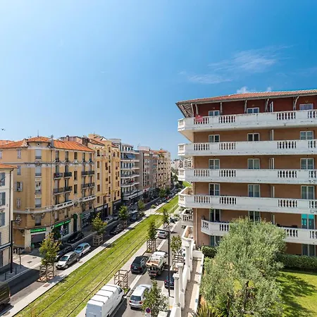 Apartment Swimming Pool & Ac 1 Bedroom *