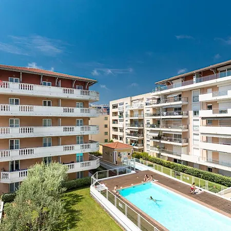 Swimming Pool & Ac 1 Bedroom * Nice