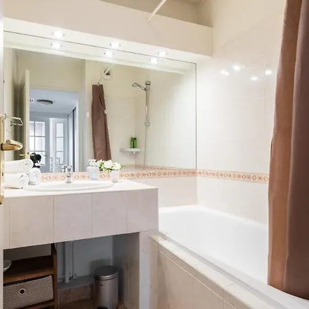 Swimming Pool & Ac 1 Bedroom * Nice